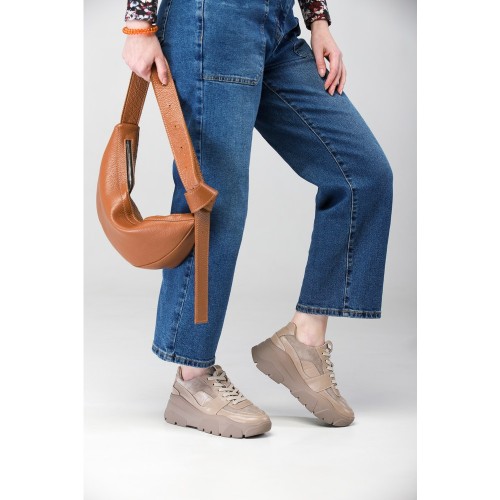 Кроссовки QUEEN капучино 1