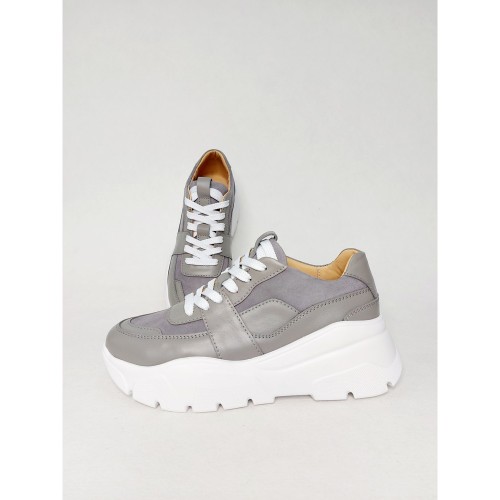 Кроссовки QUEEN серые 3