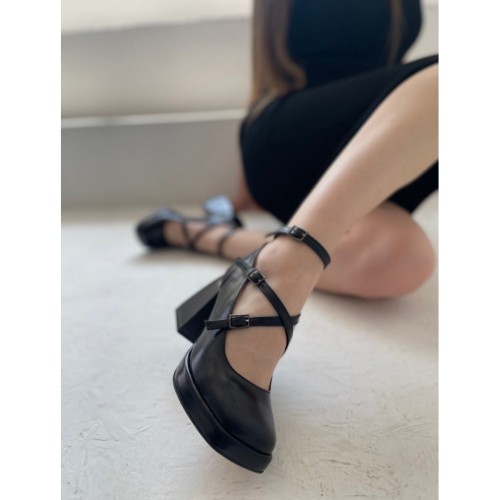 Туфлі Леді Мері чорні 1