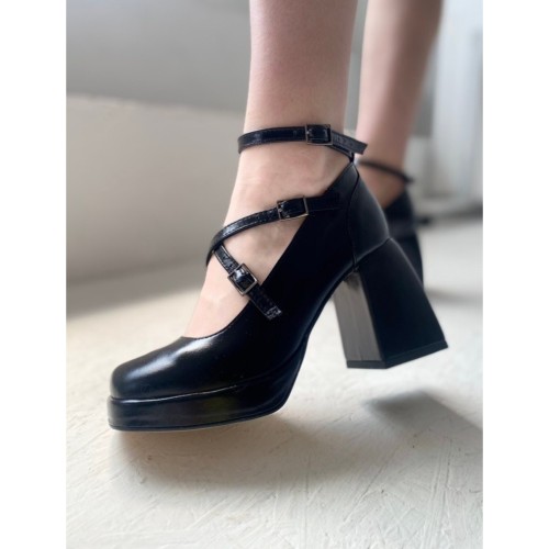 Туфлі Леді Мері чорні 2