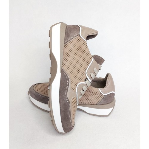 BUTTERFLIES перфорированные 4