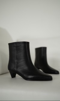 Ботильйони