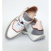 BUTTERFLIES розово-серые