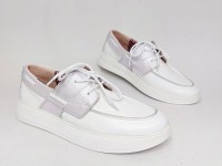 Топсайдери білі